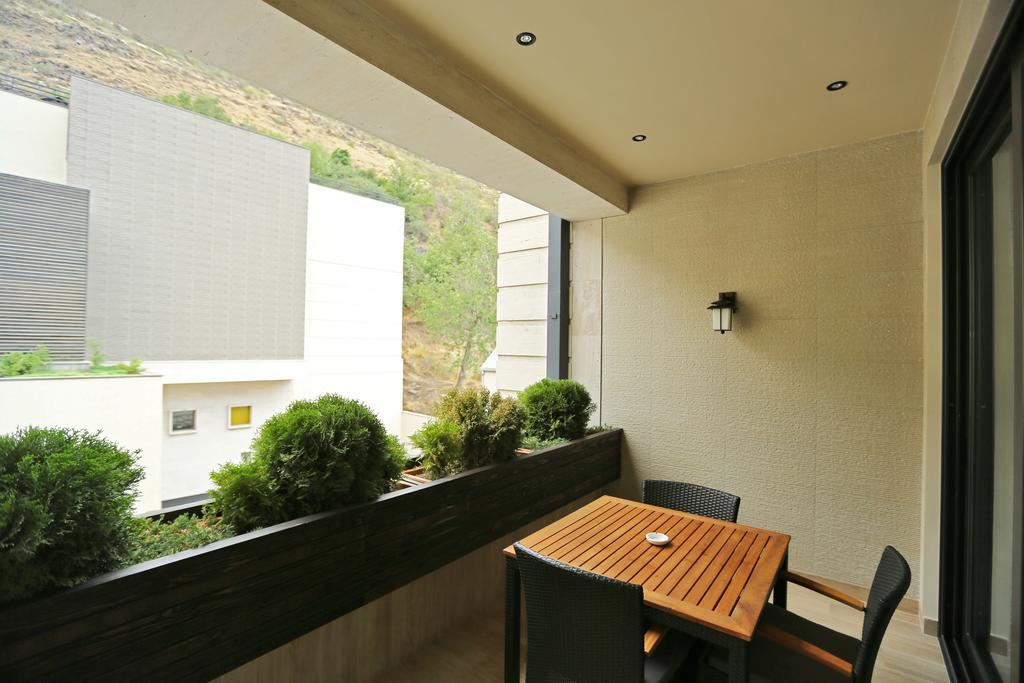 Ibiza Hotel&Spa Erivan Exterior foto