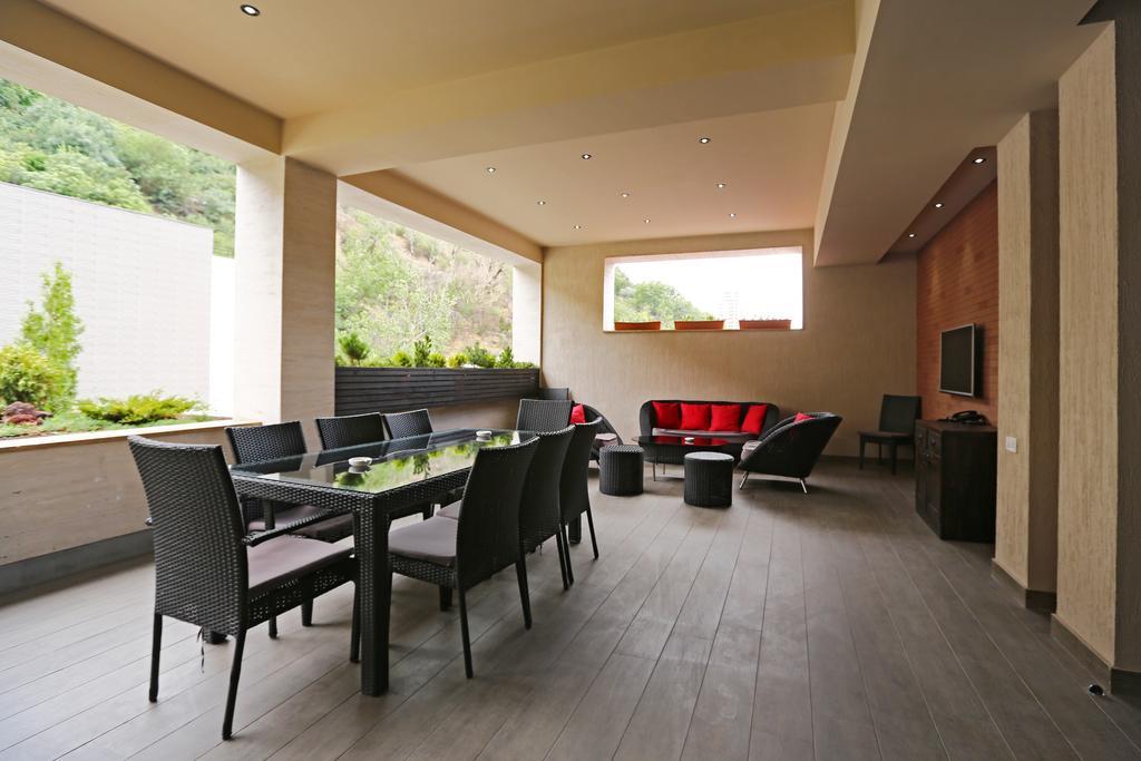 Ibiza Hotel&Spa Erivan Exterior foto